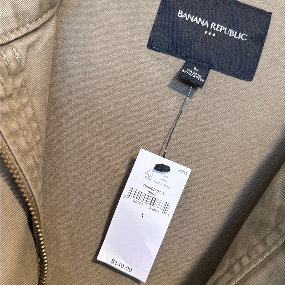 Banana Republic Factory Utility Jacket in Olive. Free shipping - Picture 2 of 3